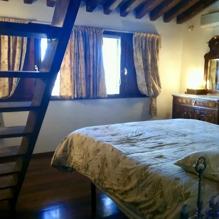Bed & Breakfast Giardino Di Rebecca 4*