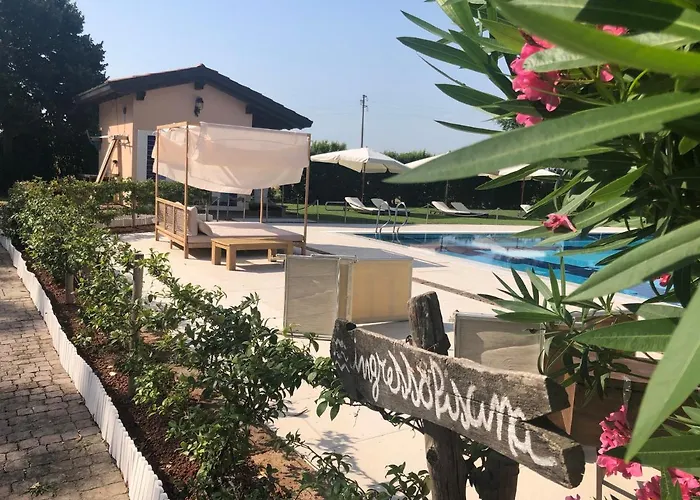 Giardino Di Rebecca Bed & Breakfast 4*